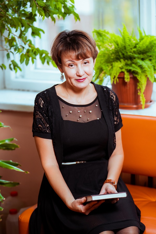 Стаселько Елена Олеговна.